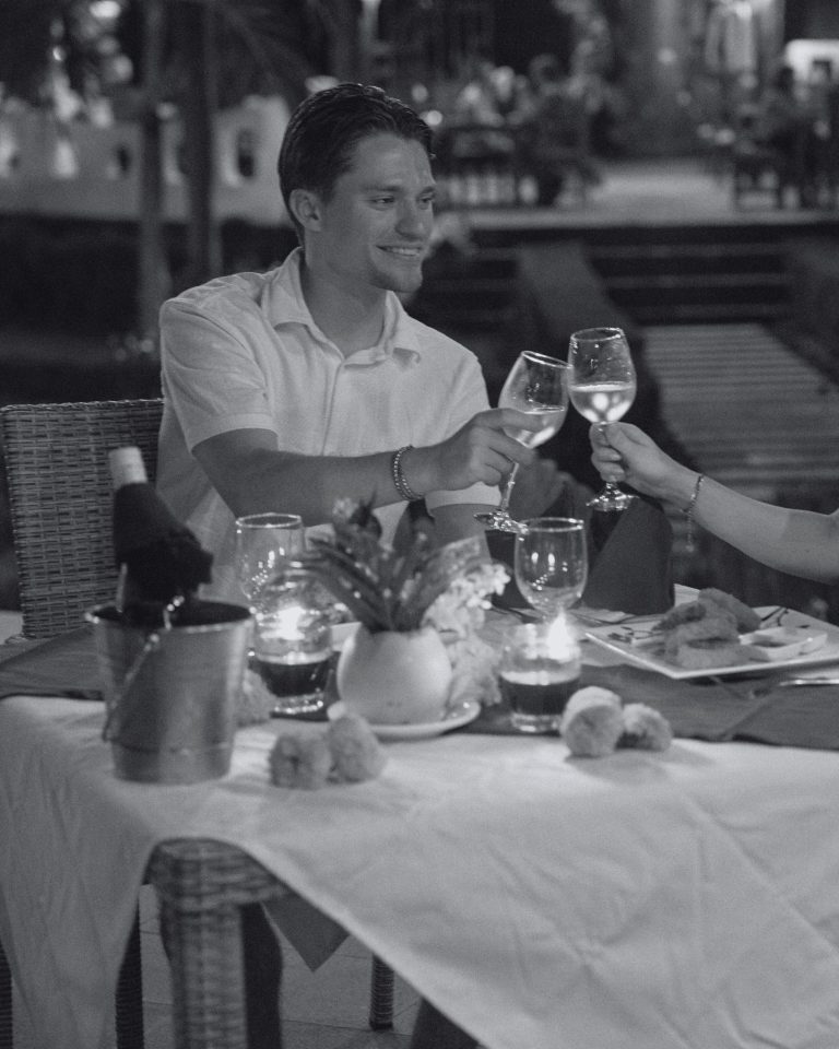 Instagram post from themanikkalisada. This post is in position 5.