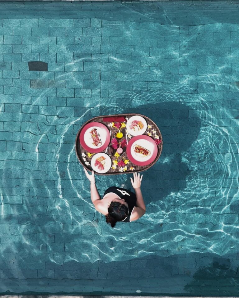 Instagram post from themanikkalisada. This post is in position 2.